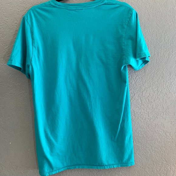 WOMENS SIZE MEDIUM DISNEY T SHIRT, LETS DO THIS - Picture 3 of 12